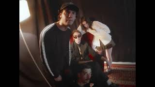 Glazyhaze – “What a Feeling”