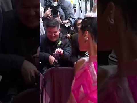 Grace Elizabeth in Route to Met Gala