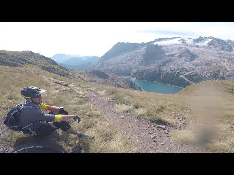 Negyedik nap - Traverz a Mamolada alatt