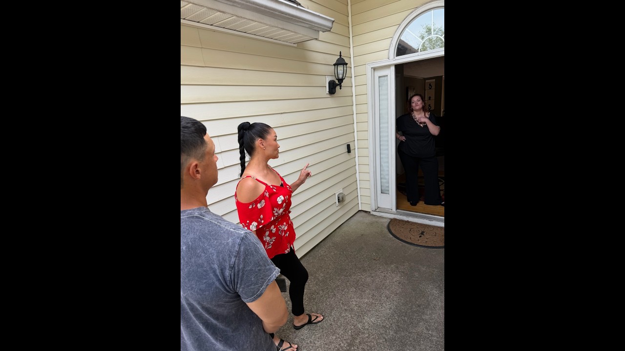 Bethany is ready to call 911 and Lynette and her crazy son Steve