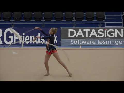 Ingeborg Skauge Nilsen Fana IL ribbon 2018 11 04