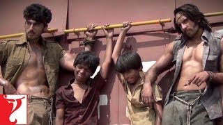 Making Of The Film - Gunday | 1971 The Childhood | Capsule 4 | Ranveer Singh | Arjun Kapoor