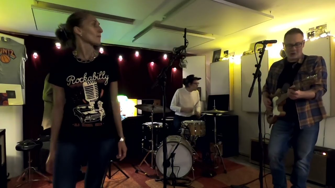 Bohemian Soul Shakers - "Such A Fool For You"