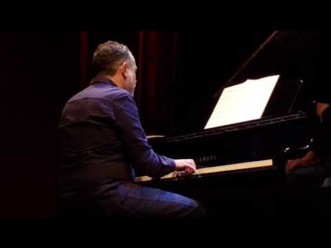 Zé Luiz Mazziotti e Itamar Assiere em Perdido de Amor de Luiz Bonfá