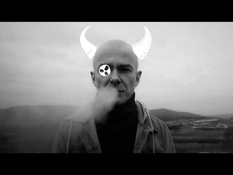 TRY TO COPY ME / I don’t recreate, I create.