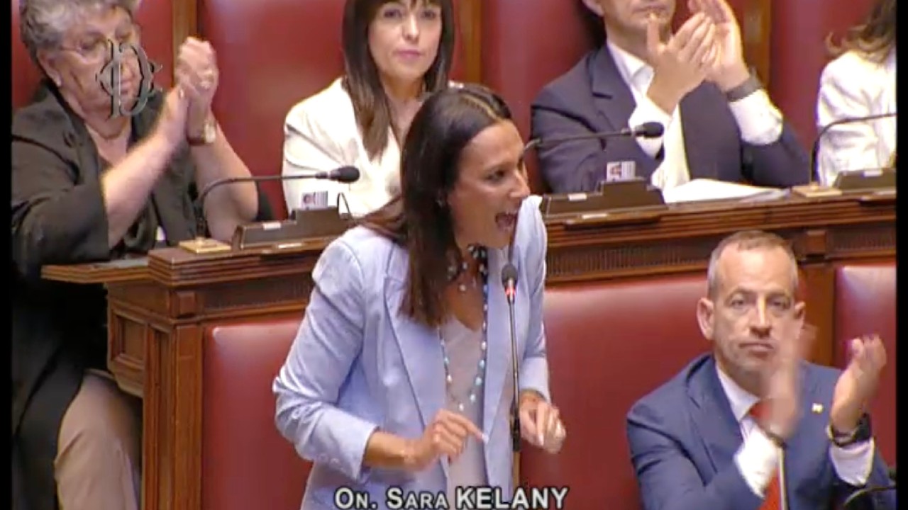 KELANY: "LA MANGIATOIA DELLA SINISTRA, NOI NON TORNEREMO INDIETRO DI UN MILLIMETRO"