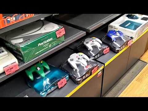 Hard Off Recycle Retro Gaming Shop Tokyo, Japan | Retro Gamer Girl Video