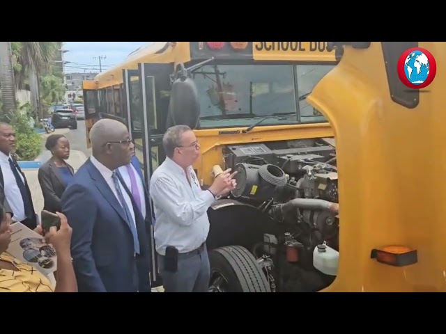 Vaz says ‘PNP bloggers’ on social media attempting to discredit Rural Bus System