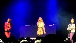 StooShe - Betty Woz Gone Live