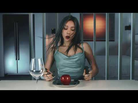 Taeyeon - INVU (Writer's Demo) [Demo by Rachel Furner]