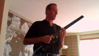 Doing the volume swell bit from The Unmerry-Go-Round by Allan Holdsworth.