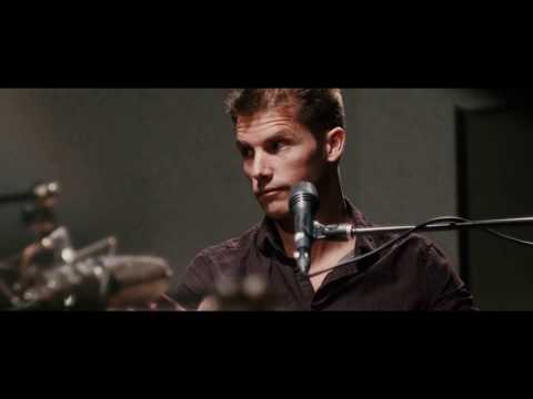 Jon McLaughlin - Dueling Pianos Feat. Ben Rector (Indiana/30,000 Ft)