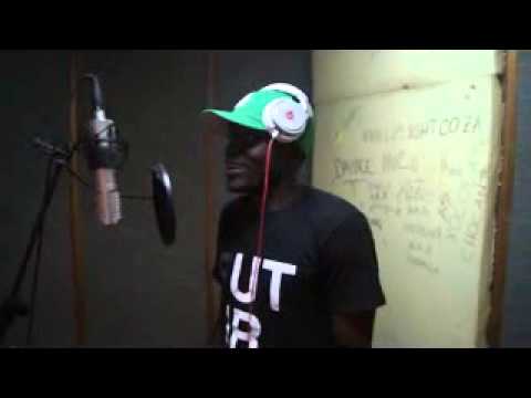 Lord Gaule - ( Na Next Stage) - Breves Considerações Do Skill Talatona da South Fellas