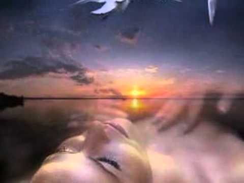 MIRA PEIC ARMENULIC  -  VOLELO SE DVOJE MLADIH