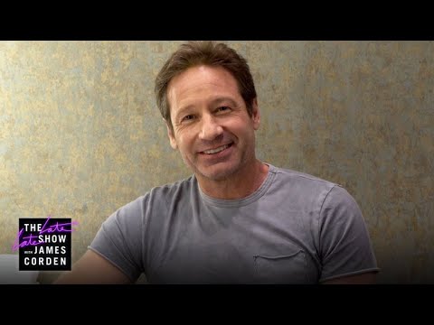 David Duchovny Reacts to Fan Theories About The X-Files