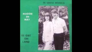 Musik-Video-Miniaturansicht zu Es gibt ein Land (Take Me Home, Country Roads) Songtext von Maggie & May