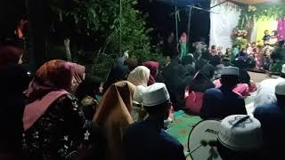 Download lagu ber Habsi membaca sholawat di resepsi pernikahan mp3 Download lagu ber Habsi membaca sholawat di resepsi pernikahan mp3