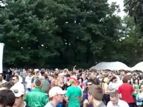 Tom Novy @ Mayday 2004 play`s I need a Freak