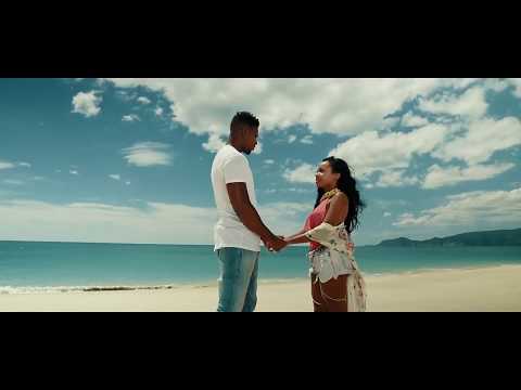 VIDEO OFICIAL Erika Nelumba   Café Mwangolê ft Lil Saint
