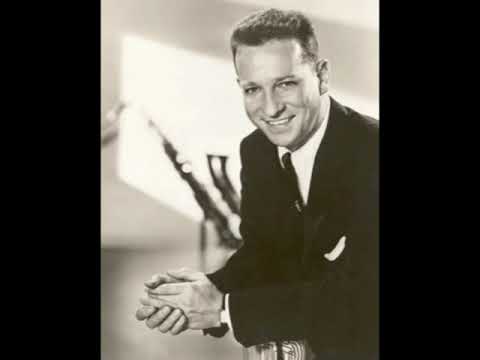 A Rainy Night In Rio (1946) - Sam Donahue