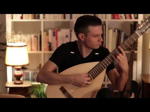 Agua y Vino (E. Gismonti) au luth guitare par Valfeu (live dans le salon)