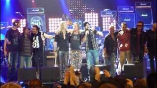Smoke On The Water - Yngwie, Paul Gilbert, Doug Aldrich, Phil Campbell & more (50 Yrs of Loud)