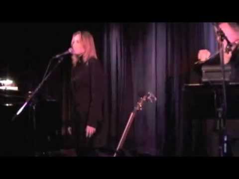 Agata Slazyk, NIEBIESKA PATELNIA