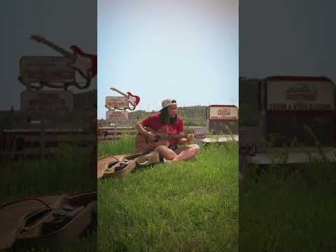 GS Mini: The Best Travel Guitar?