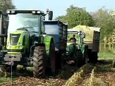 claas arion 510 & fendt 309 C maïs hakselen