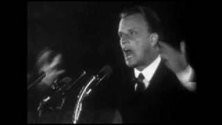Billy Graham Sermon: Pray For America