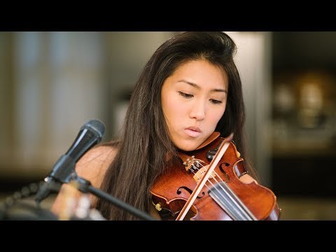 Olivia Thai - Somebody (HiSessions Live Music Video)