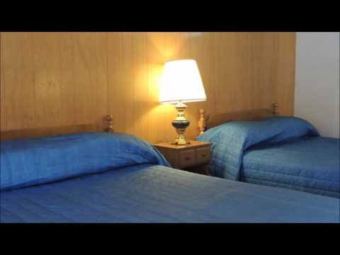 Westwinds Motel & Cottages: Motel Room 2 Beds