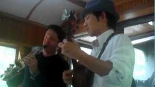 Dave Koz and Jake Shimabukuro perform "Halellujah" Live on Skagway Alaska Train