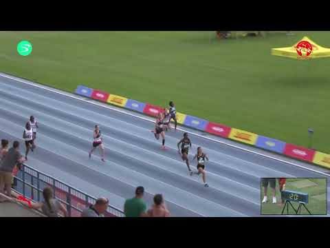 PUMA School Of Speed 2 Tuks   Girls u15 200m  Final