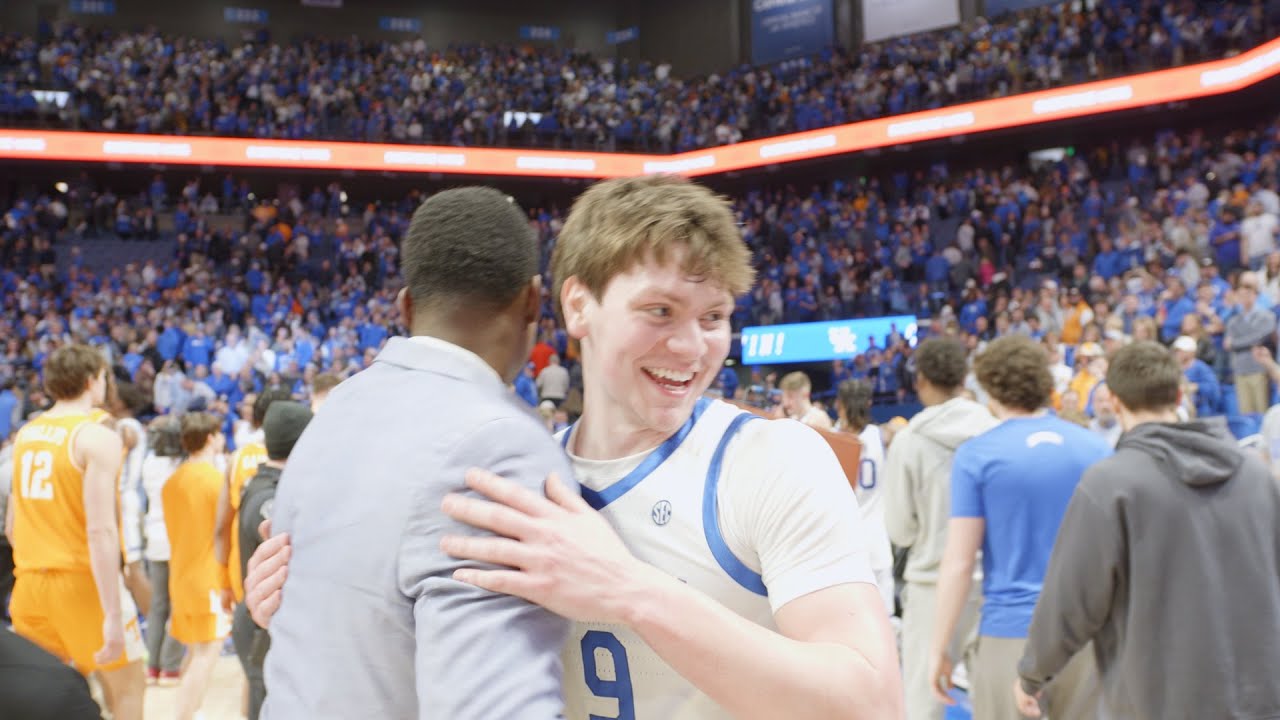 Kentucky celebrates HUGE win over Tennessee in Rupp Arena