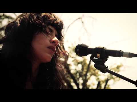 L.A. Witch live on PressureDrop.tv