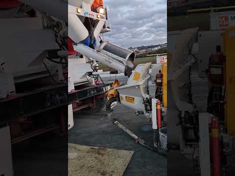 #147  nz worker,  buhos po kmi ngaun sa concrete footpath,