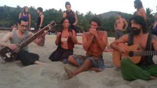 preview picture of video 'Crazy jam session at Om beach, Gokarna'