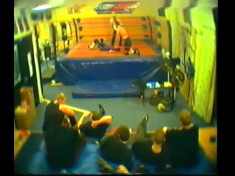 fwa training title match paul lightling vs amond