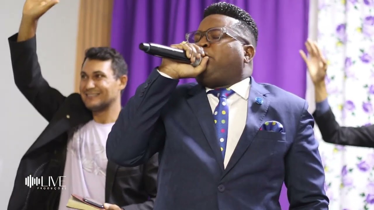 PASTOR ALESSANDRO ( pregando na IBK 2025)