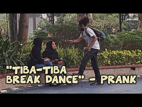 tiba-tiba-break-dance-prank-bukan-social-experiment