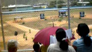 preview picture of video 'Cantico 13 en la asamblea Mantenganse Alerta'
