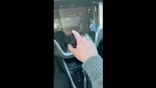 Zach at Dwayne Lane's Skagit Subaru explains Subaru Climate Control System on a 2023 Subaru Outback