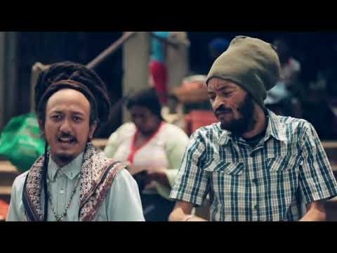 Ras Muhamad & Naptali "Farmerman" (Official Video 2015)