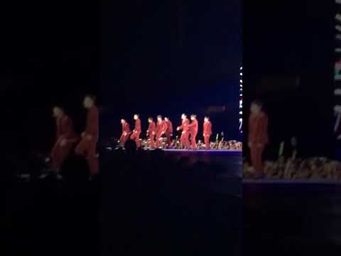 [FANCAM] 190119 EXO "Love Shot" SMTown Live in Santiago