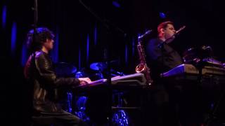 Pete Jones & Luca Zabbini, Alone