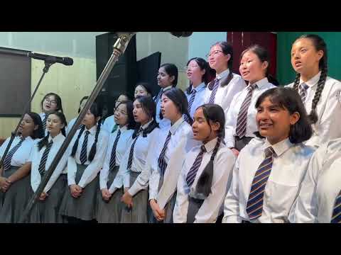 Students of TNA Gangtok presenting beautiful song'Eh Kancha Malai Sunko Tara...'#sikkimvoice #sikkim