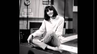 Sandie Shaw - "I Can't Go On Living Without You" (Elton John cover)