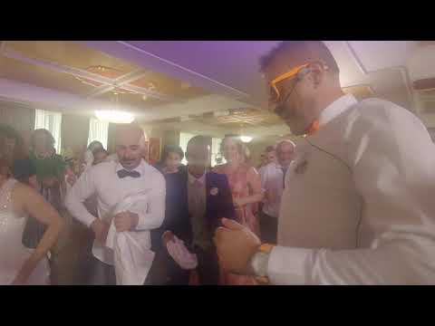 animazione matrimoni abruzzo - matrimonio travolgente - festa, divertimento, balli di gruppo.