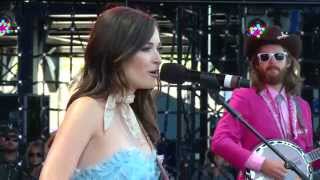 Kacey Musgraves -  Dime Store Cowgirl (Live at Farm Aid 30)